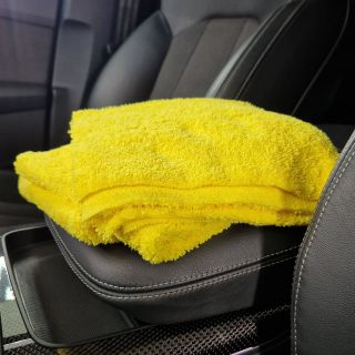 SADA OBouSTRANNÝCH UTĚREK The Collection Dual Pile 420 GSM (Gold, 3ks) DUAL‑PILE strukturou: jedna strana dlouhá a jemná,...