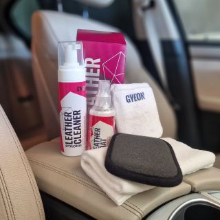 Sada Gyeon Q²M Leather Set Strong je tvůj ultimátní spojenec pro hluboké čištění a matovou ochranu kožených povrchů. 🪄...